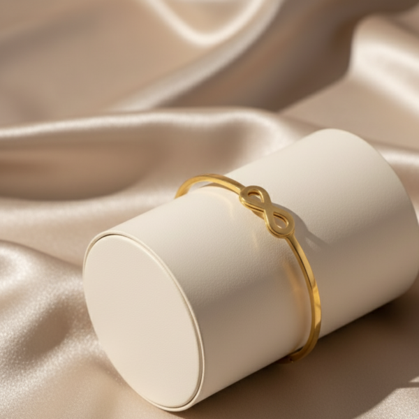 charms infinity Bracelet