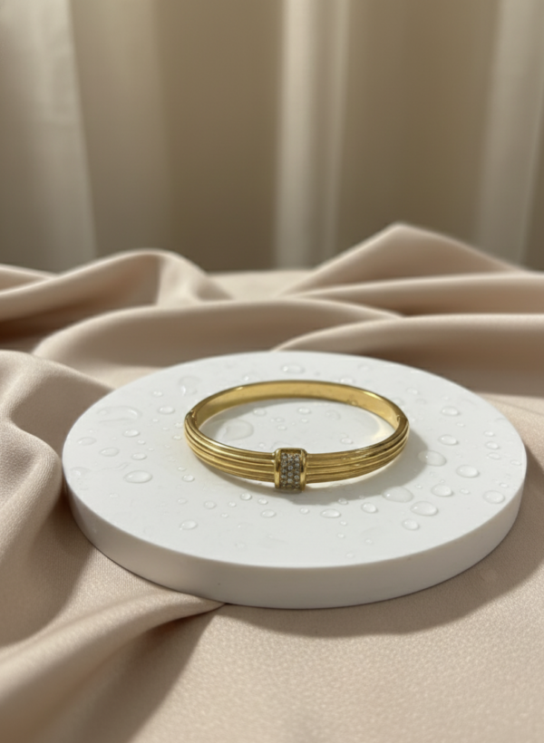 single stone bracelet