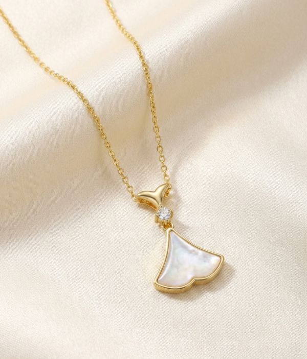 charm angel wing