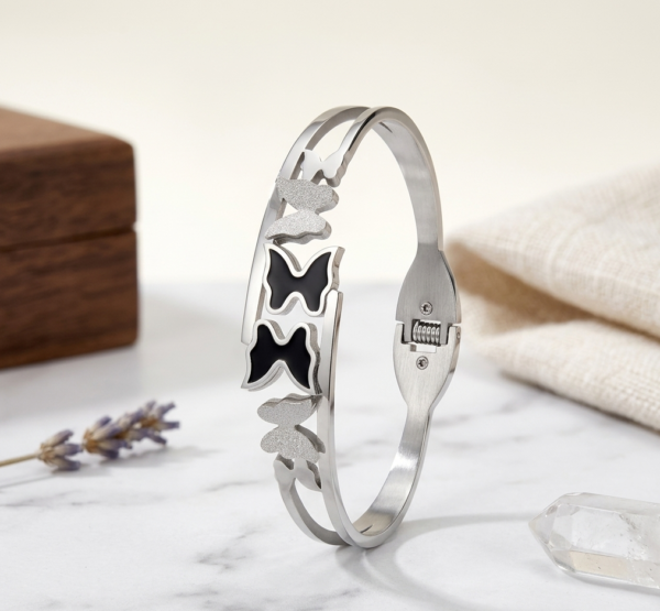 Gemini_Generated_Image_cramxacramxacram (1)