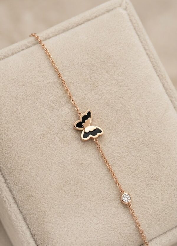 e0f8c6b3-434a-4e4f-8fc7-fd5d7542e310 e0f8c6b3-434a-4e4f-8fc7-fd5d7542e310